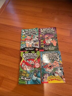 Captain Underpants Book Set